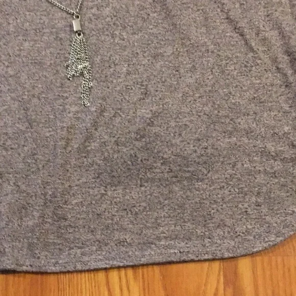iZ Byer Shirt with Necklace size L (K) - Picture 4 of 4